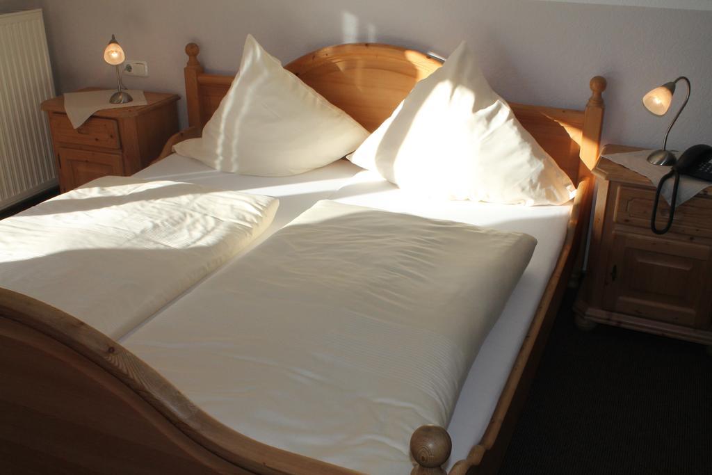 Landhaus Hotel Goeke Hövelhof Habitación foto
